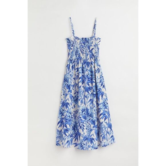 ✨H&M SMOCKED SZ MEDIUM DRESS✨ - Picture 4 of 9